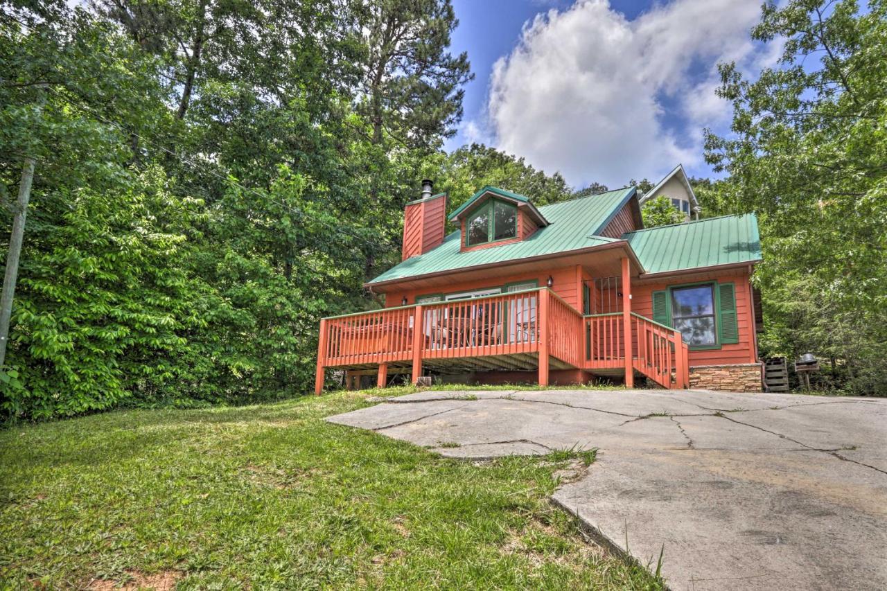 Gatlinburg Chalet Hot Tub, Sauna And Mountain View מראה חיצוני תמונה