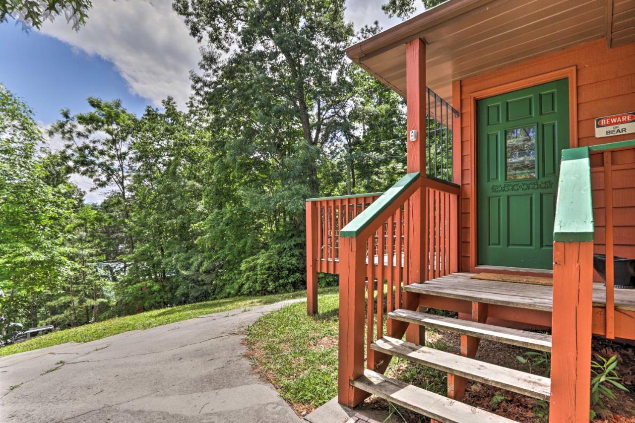 Gatlinburg Chalet Hot Tub, Sauna And Mountain View מראה חיצוני תמונה